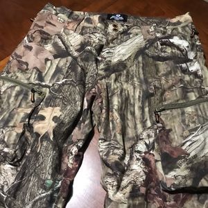 Men’s Mossy Oak Camo Pants Size 36-38 L